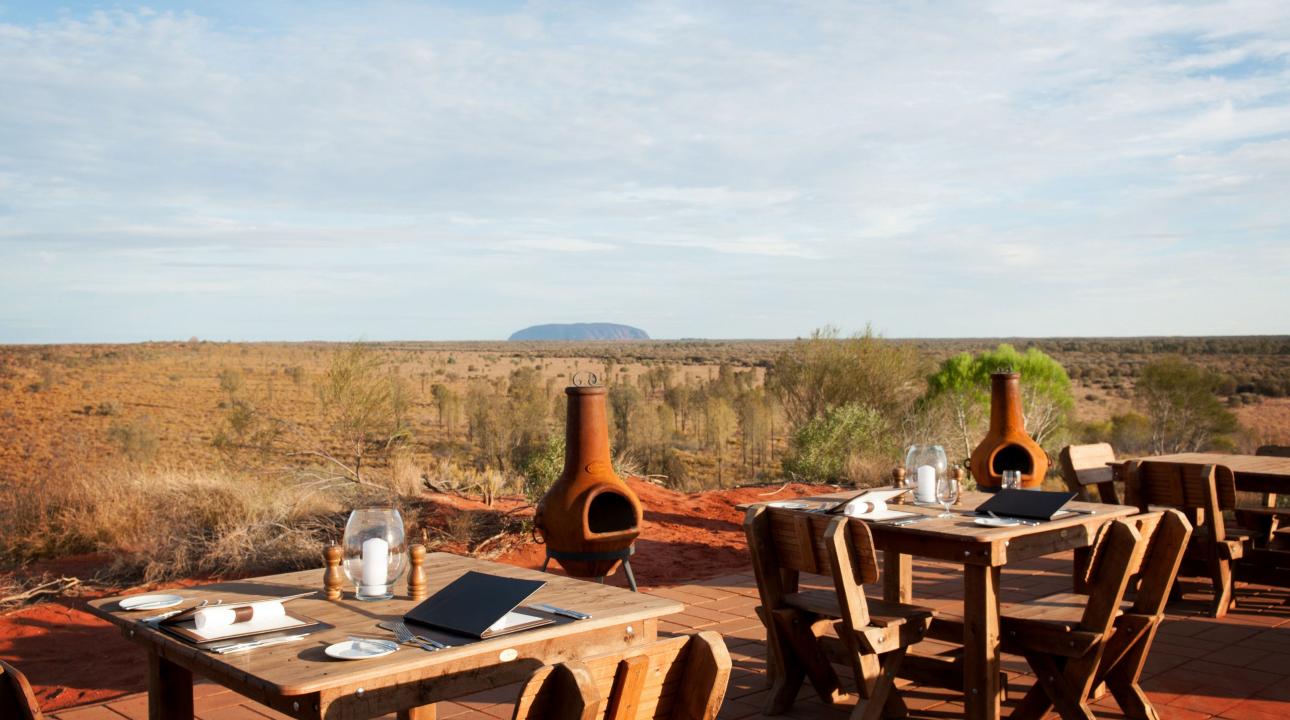 arr_tw_dining_exterior